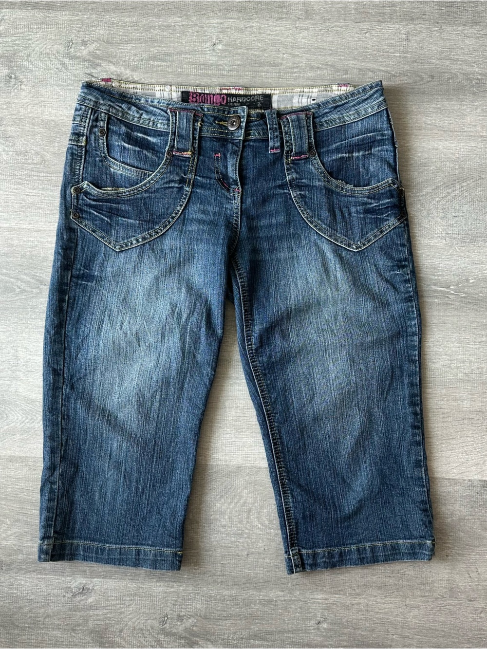 Y2K Bongo blue low rise capris